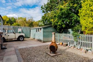Sandy Lane Preston Brook